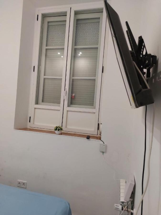 شقة Habitacion En مدريد المظهر الخارجي الصورة