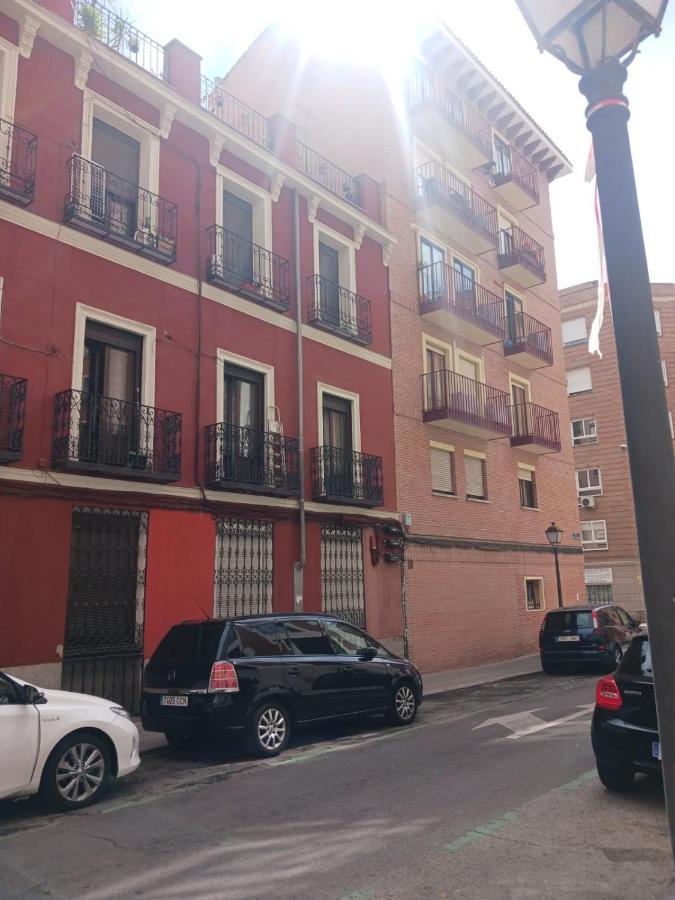 شقة Habitacion En مدريد المظهر الخارجي الصورة